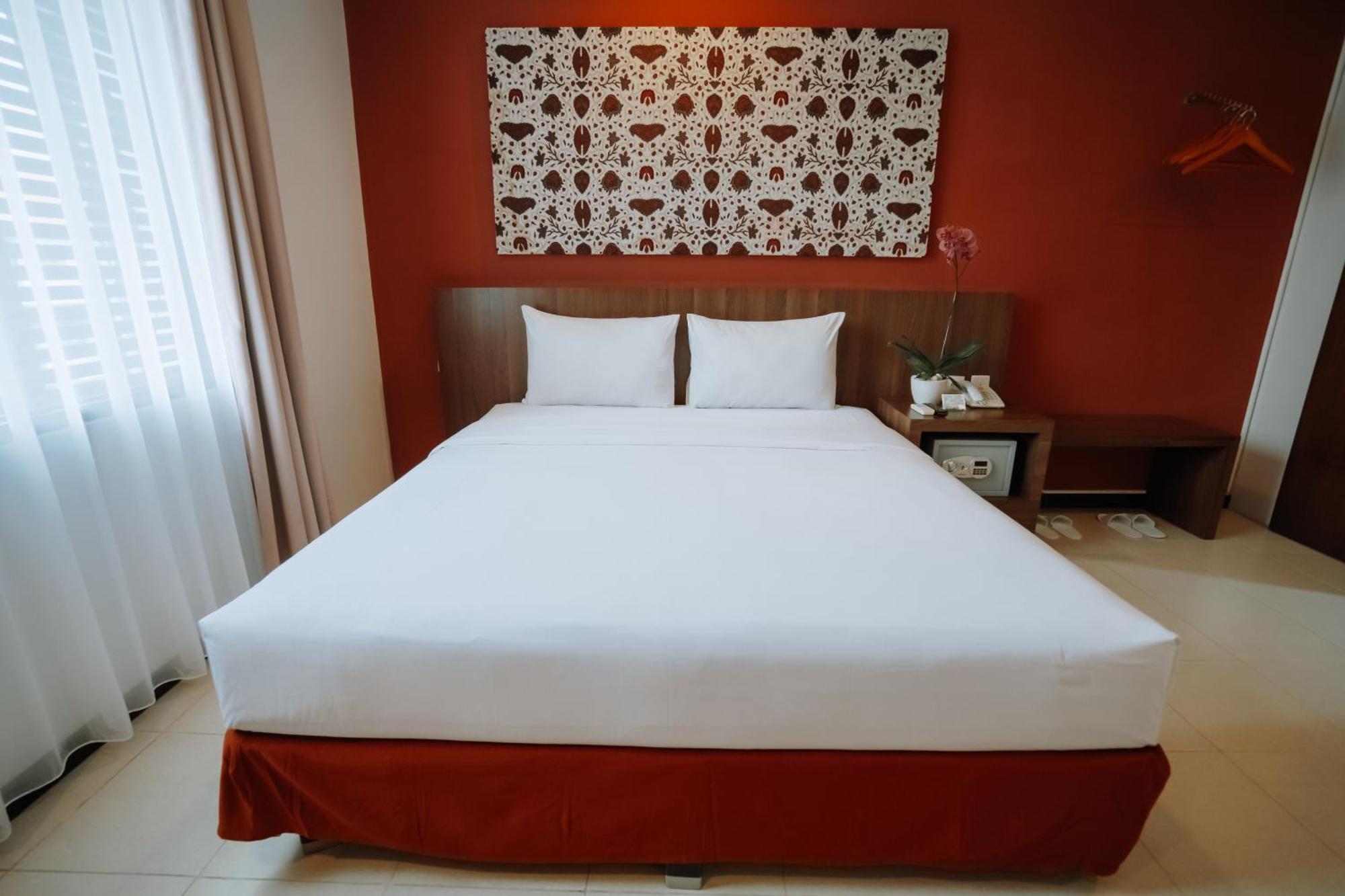 Praja Hotel Denpasa Buitenkant foto