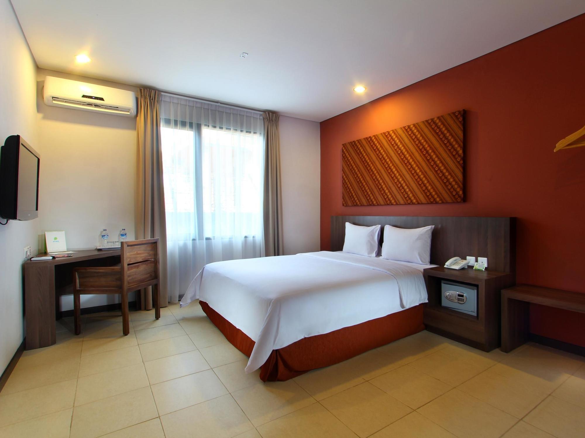Praja Hotel Denpasa Buitenkant foto